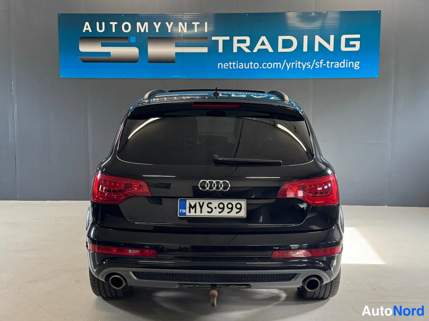 Musta Audi Q7 2012, kuva 8