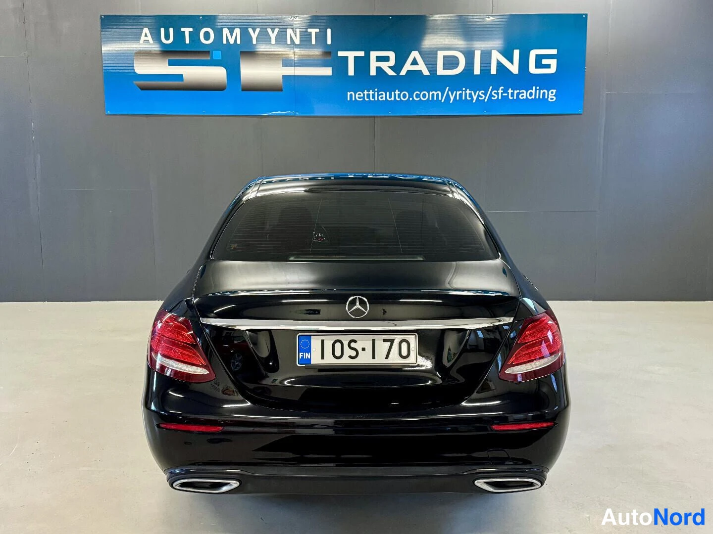 Musta Mercedes-Benz E 2020, kuva 8