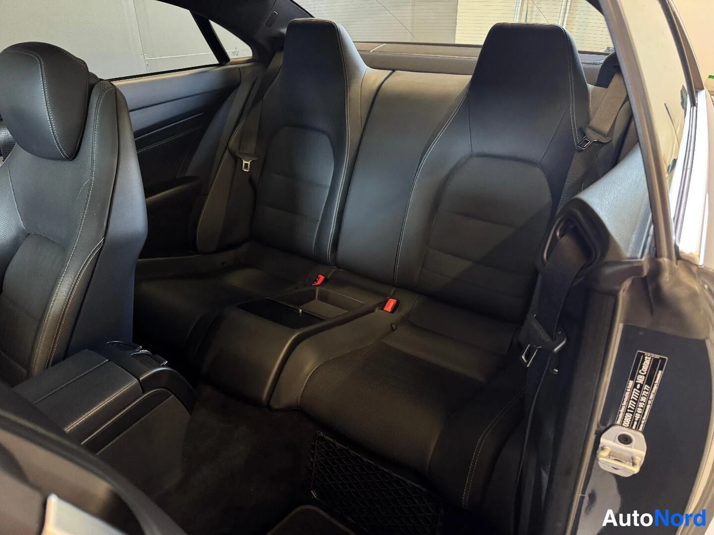 Harmaa Mercedes-Benz E 2014, kuva 13