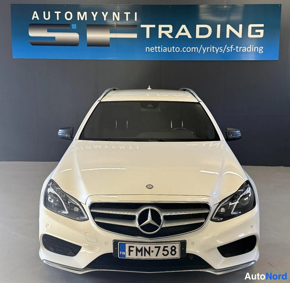 Valkoinen Mercedes-Benz E 2013, edestä, kuva 4