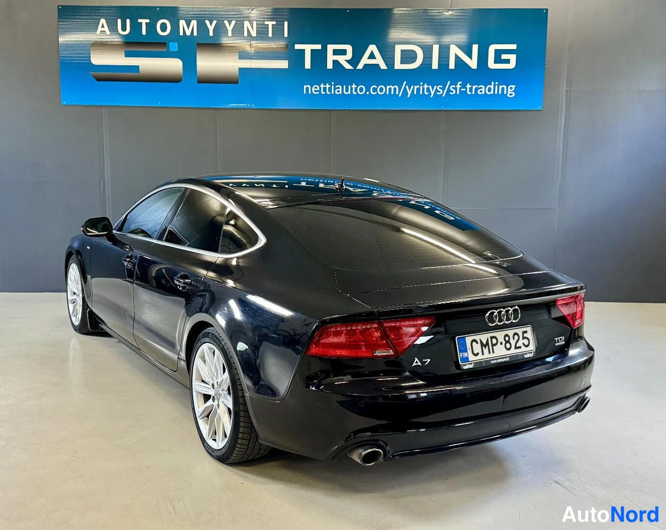 Musta Audi A7 2011, takaviisto, kuva 6