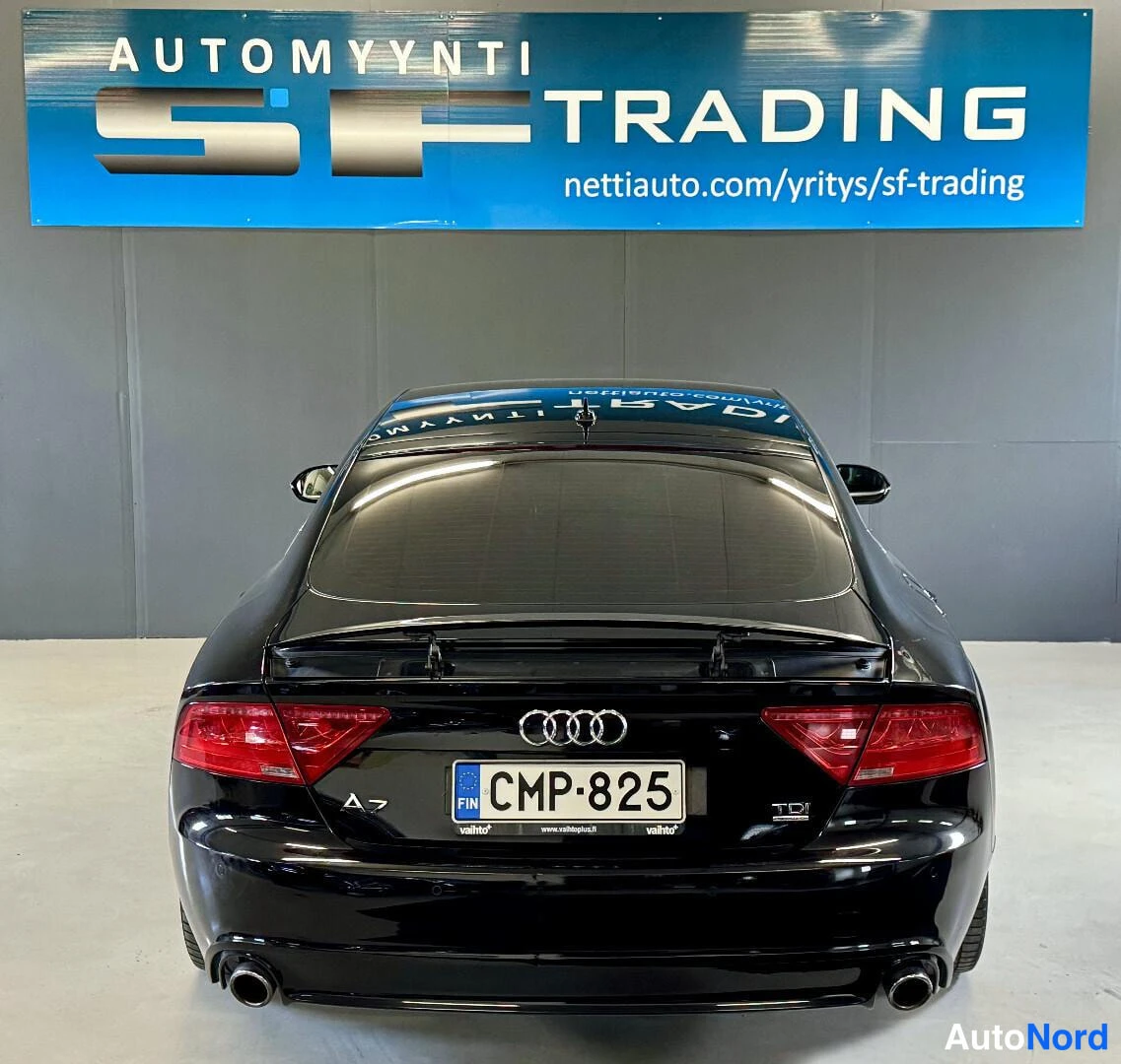 Musta Audi A7 2011, takaa, kuva 9