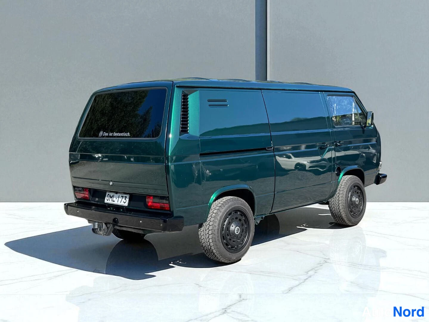 Vihreä Volkswagen Transporter 1984, kuva 15