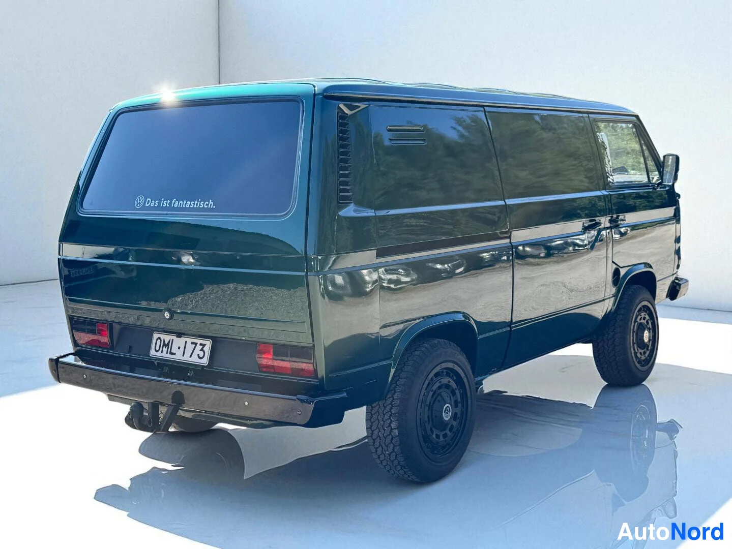 Vihreä Volkswagen Transporter 1984, kuva 16