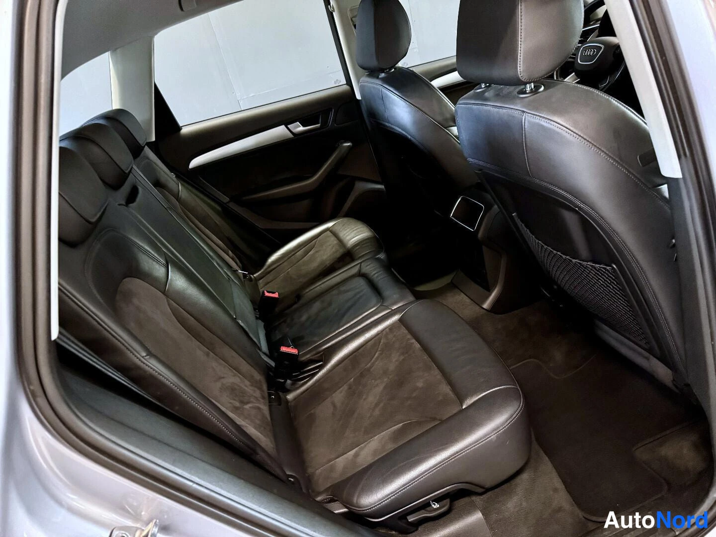 Hopea Audi Q5 2015, kuva 14