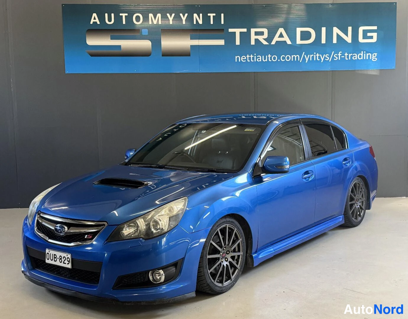 Subaru Legacy 2.5 GT ts STI 2010