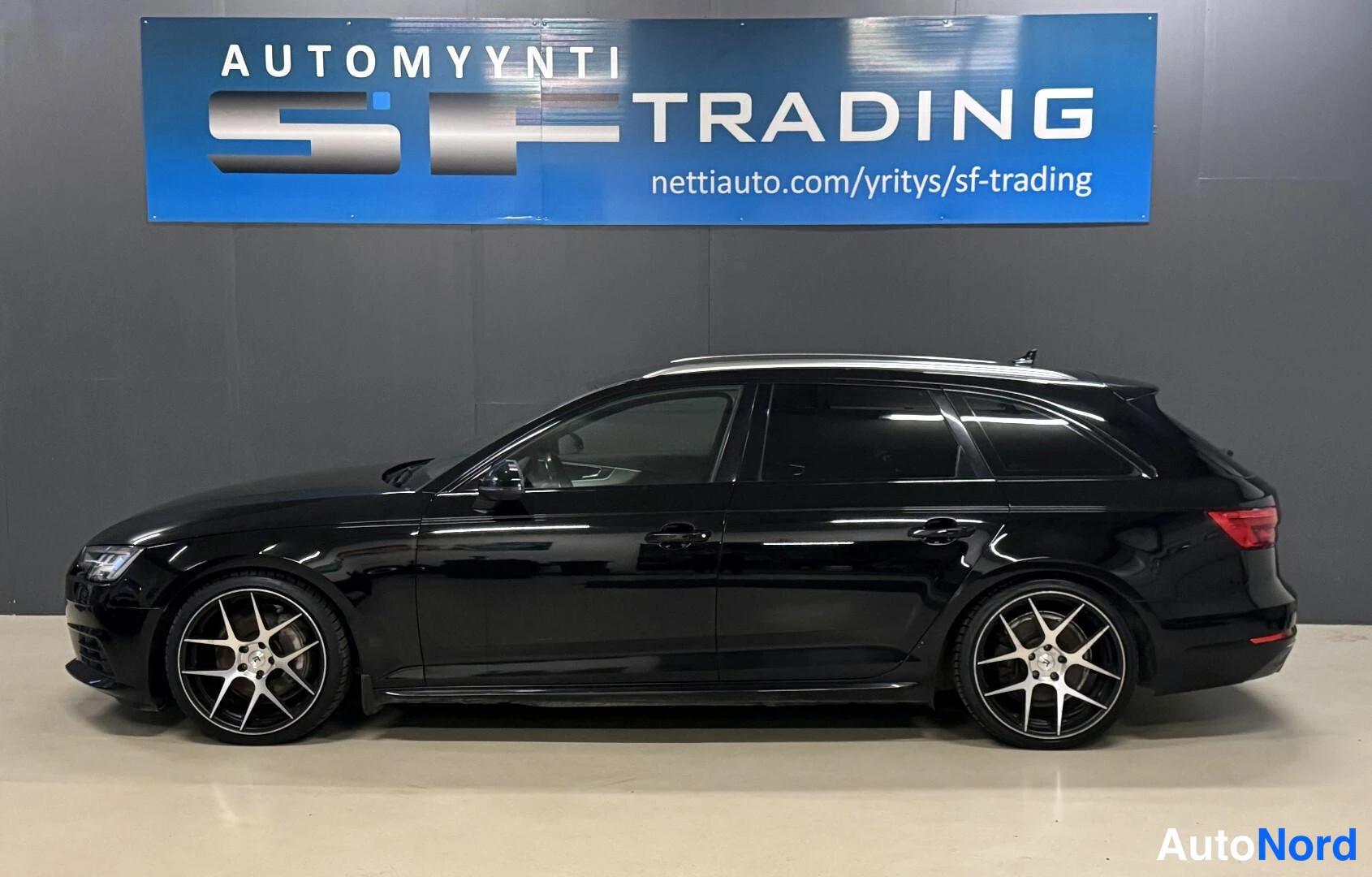 Musta Audi A4 2017, kuva 5