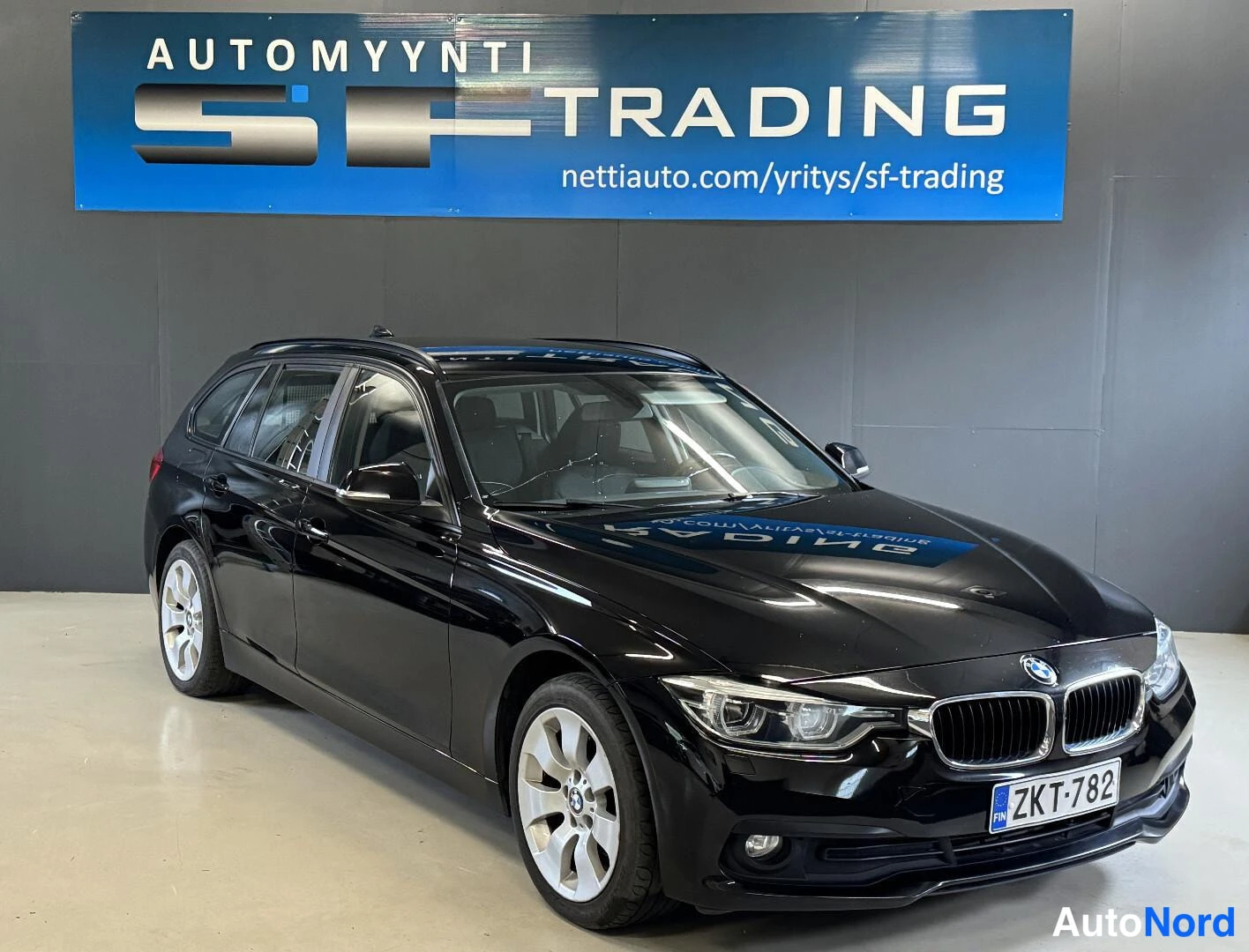 Musta BMW 320d xDrive 2016, kuva 2