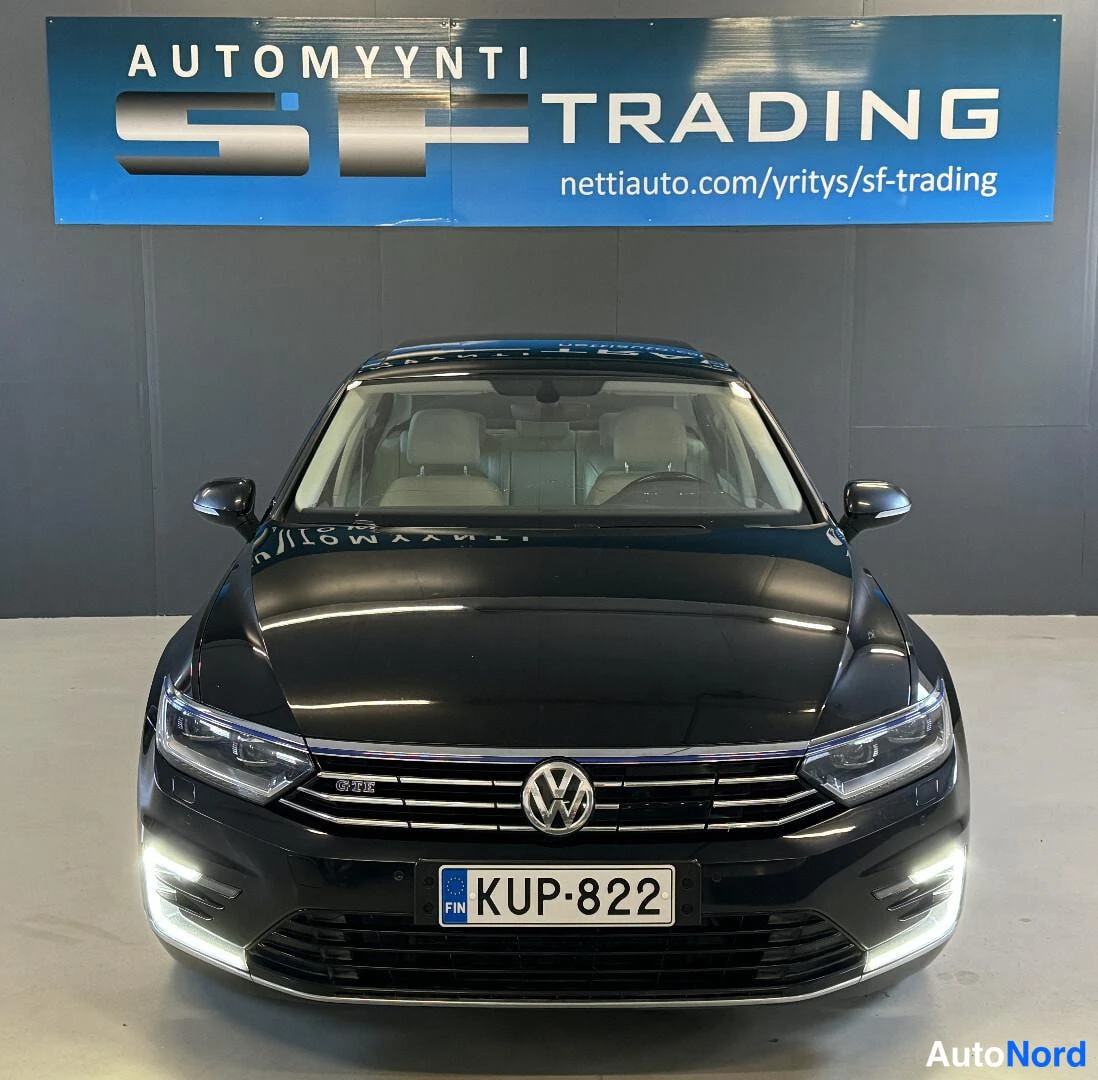 Musta Volkswagen Passat 2017, kuva 4
