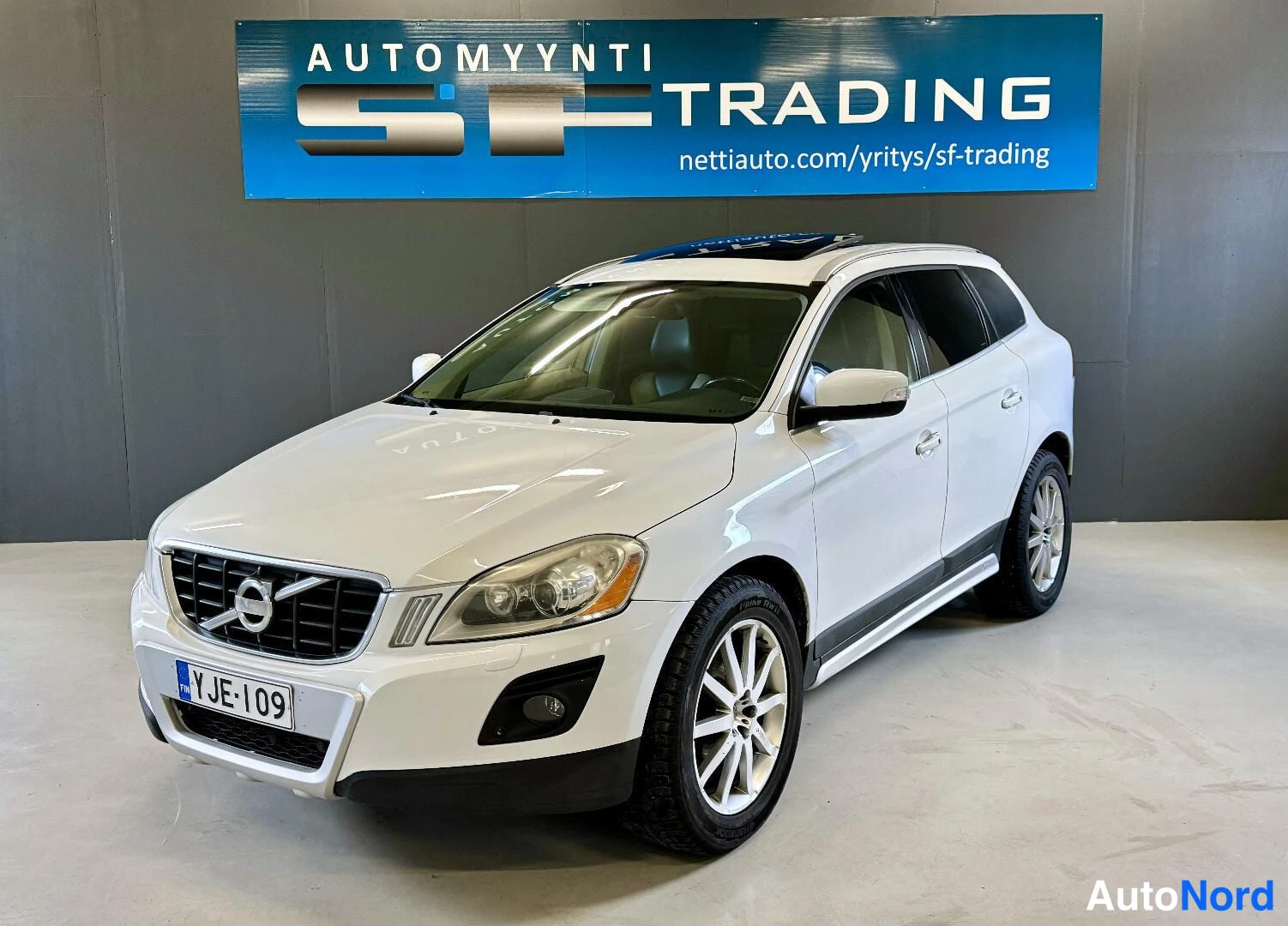 Volvo XC60 2,4D AWD Summum R-Design 2009