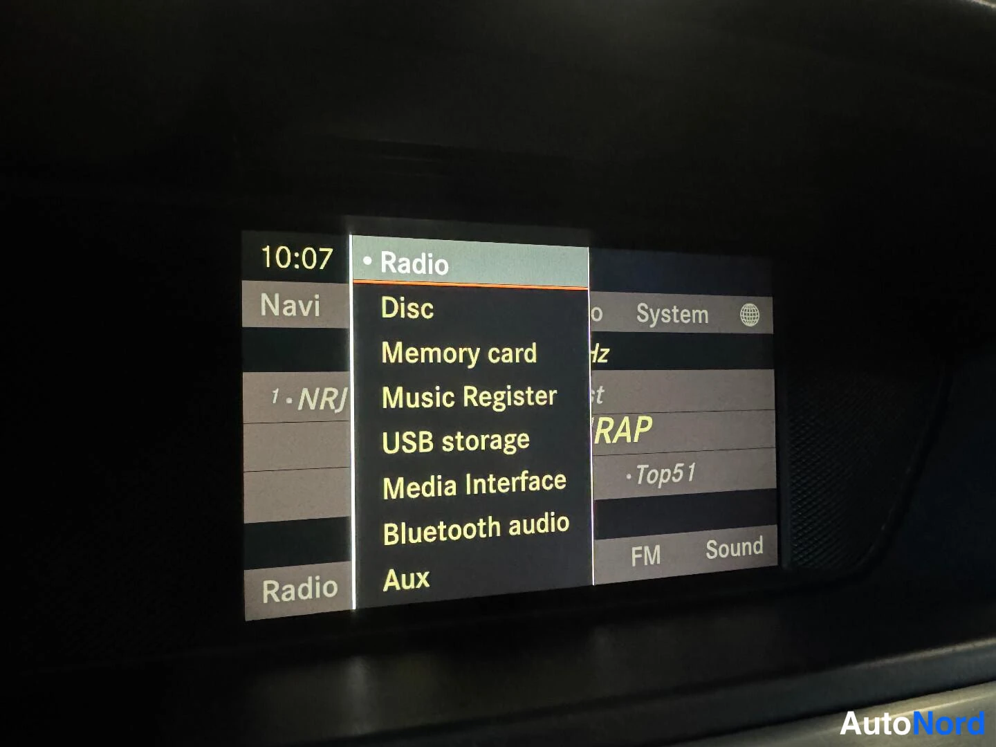 Musta Mercedes-Benz C 2012, kuva 17