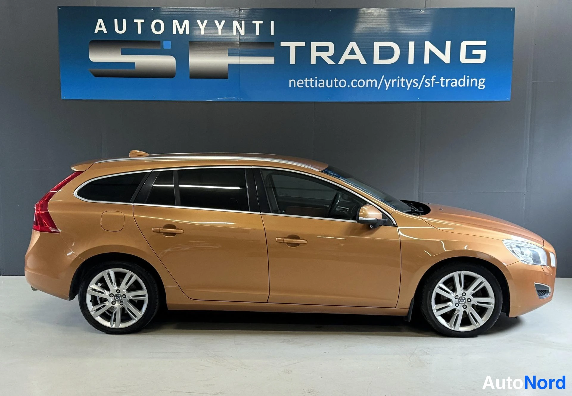 Kupari Volvo V60 2012, kuva 3