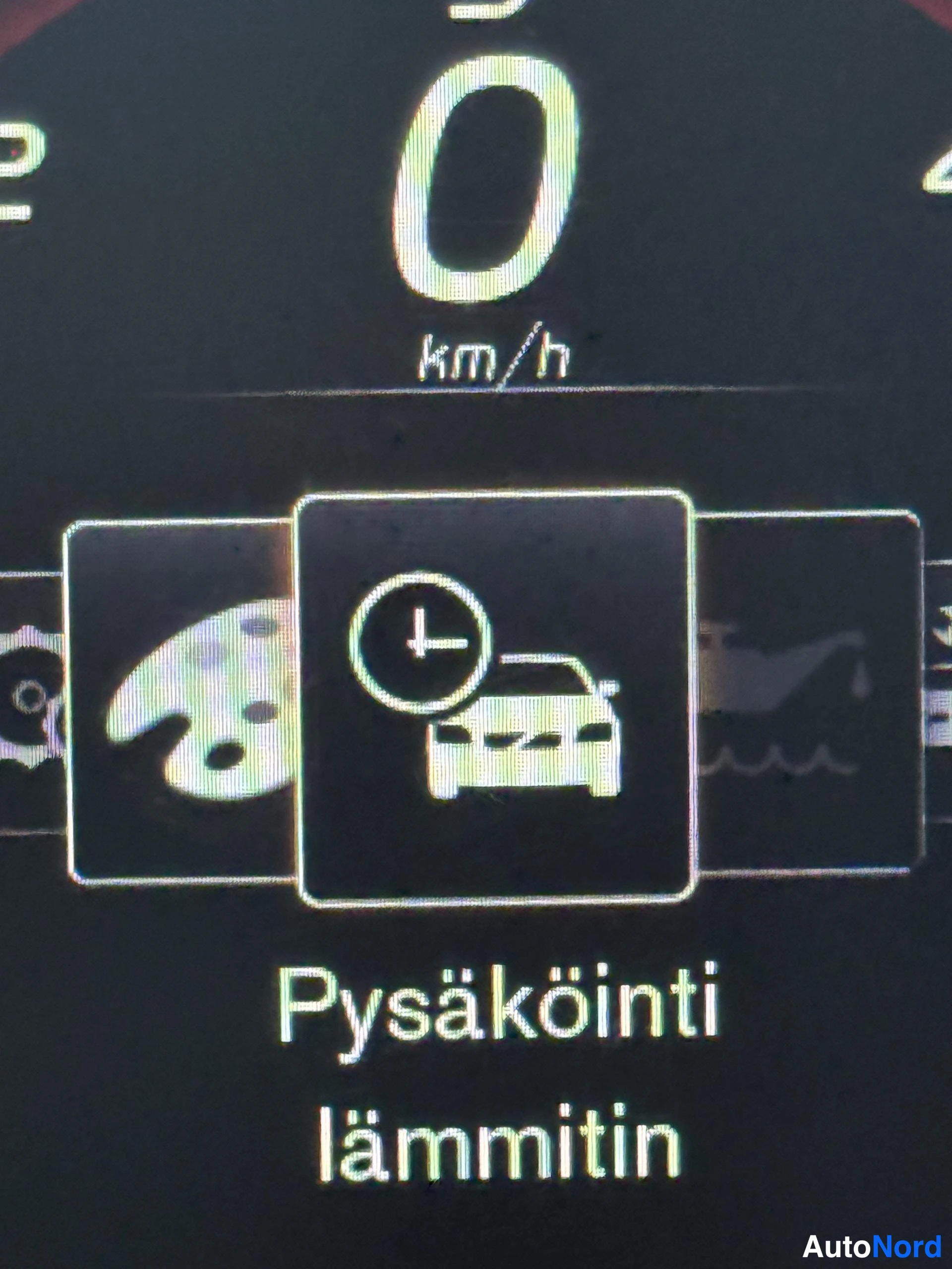Sininen Volvo V40 2016, kuva 15