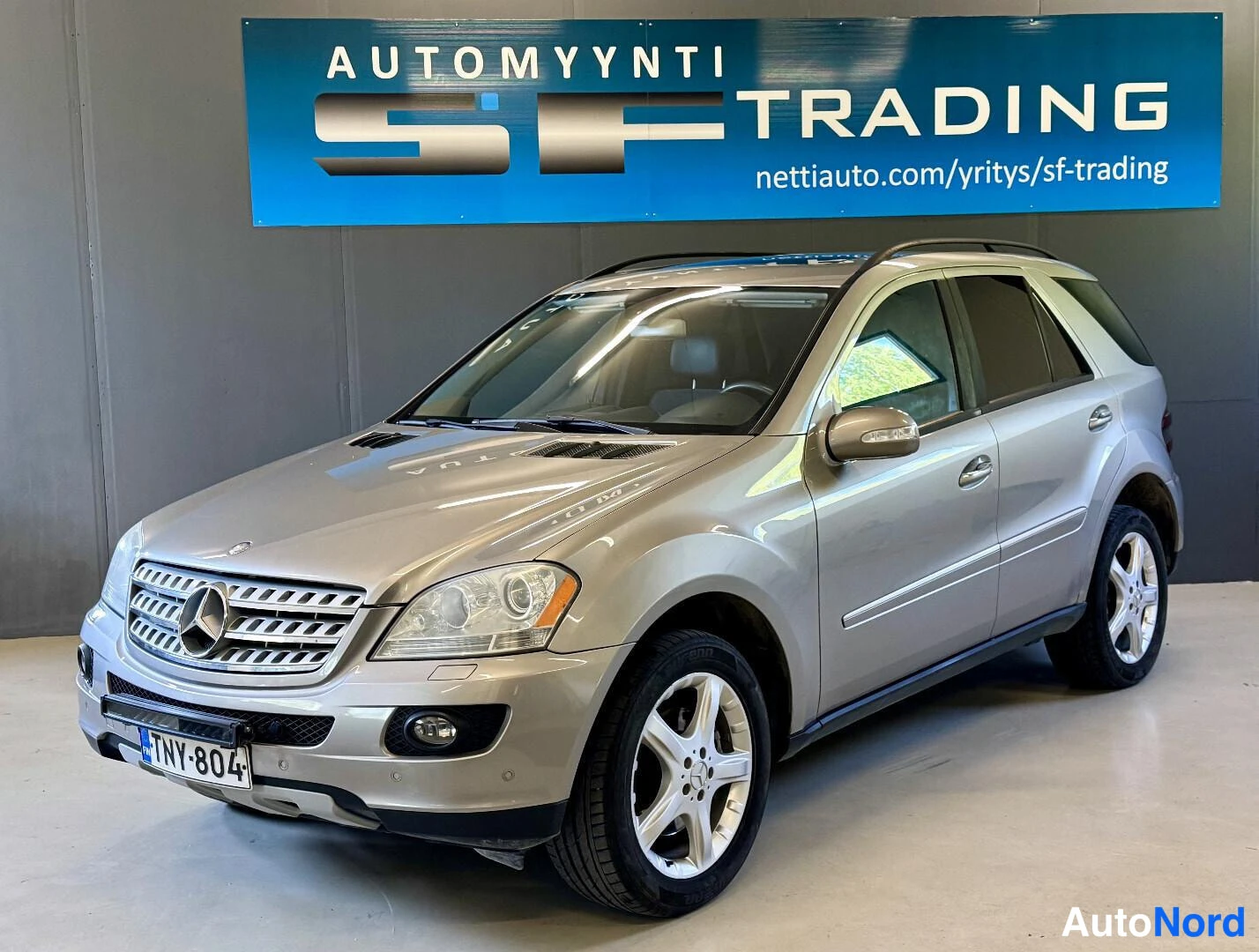 Mercedes-Benz ML 2005
