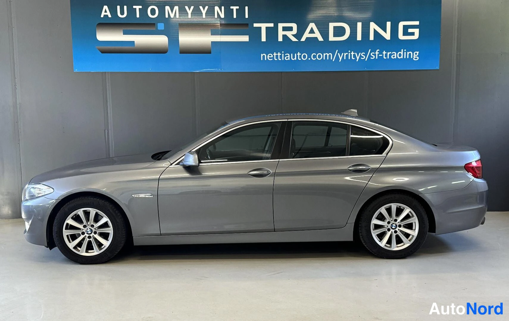 Harmaa BMW 520d 2011, kuva 4