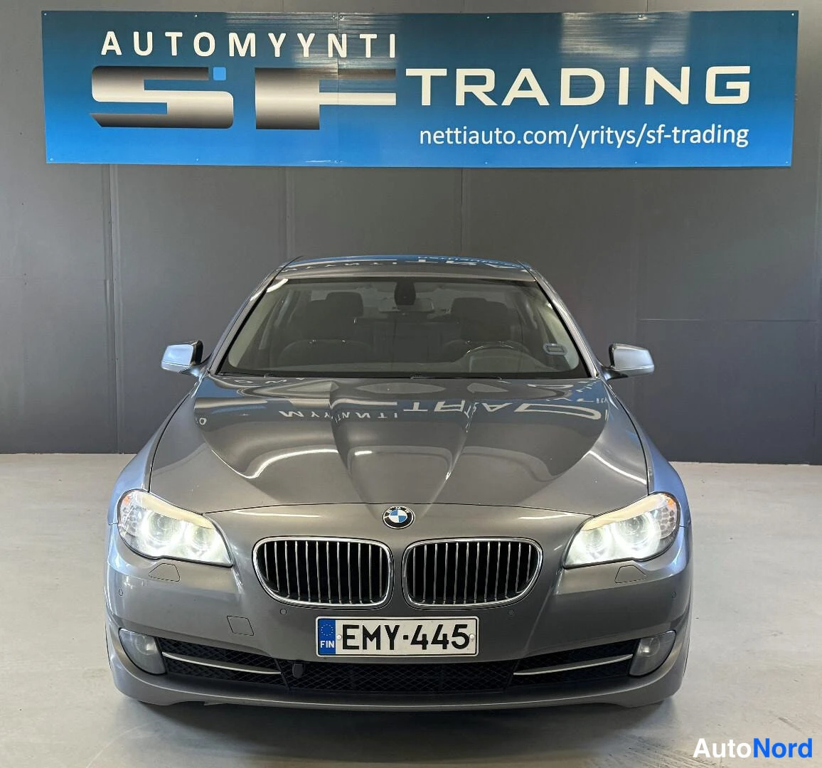 Harmaa BMW 520d 2011, kuva 3
