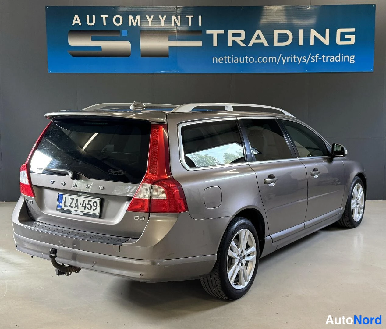 Volvo V70 2011, kuva 6