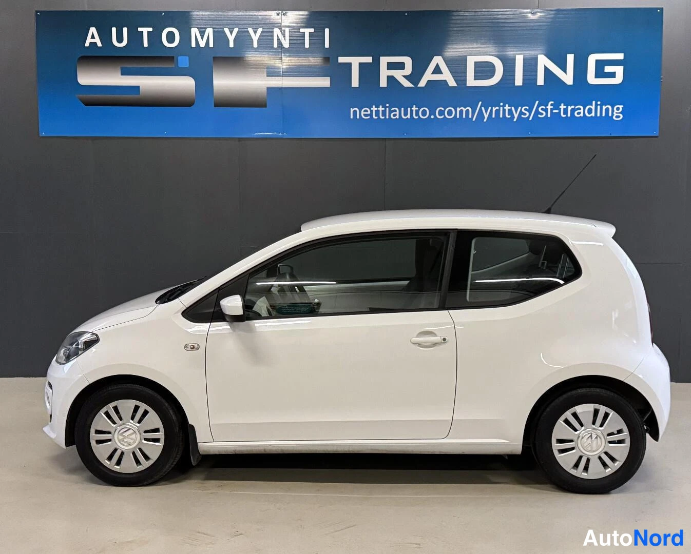 Valkoinen Volkswagen Up 2012, kuva 5