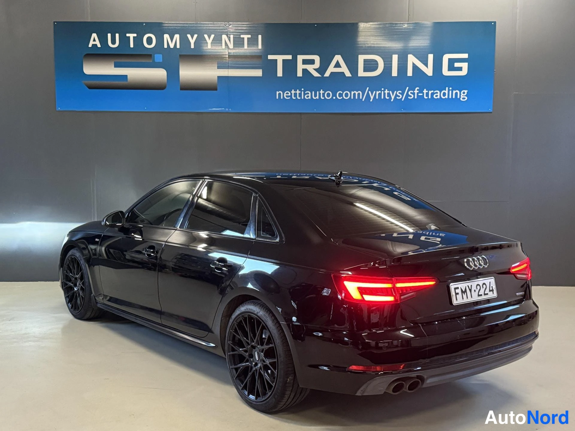 Musta Audi A4 2017, kuva 7