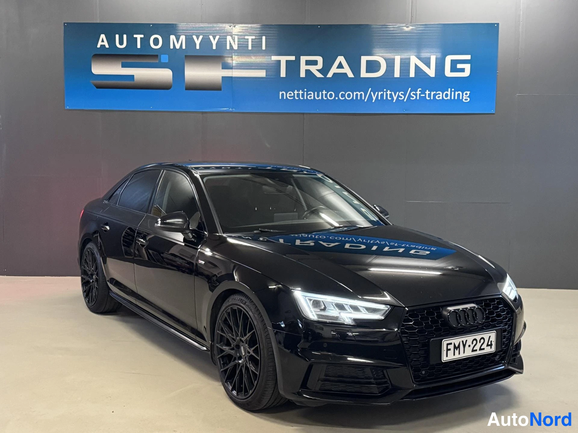 Musta Audi A4 2017, kuva 3