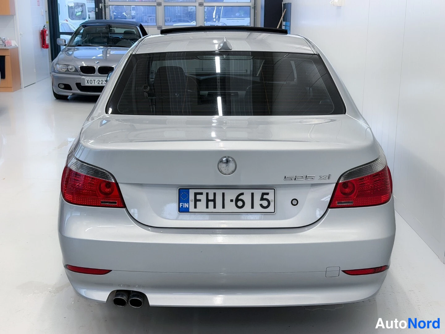 Hopea BMW 525i xDrive 2006, takaa, kuva 6