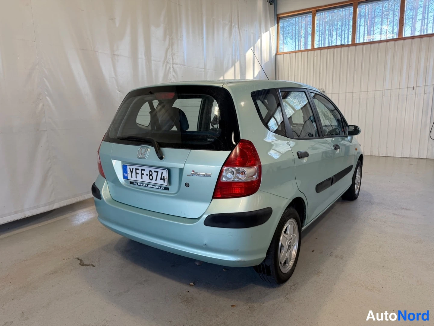 Vihreä Honda Jazz 2003, takaviisto, kuva 4