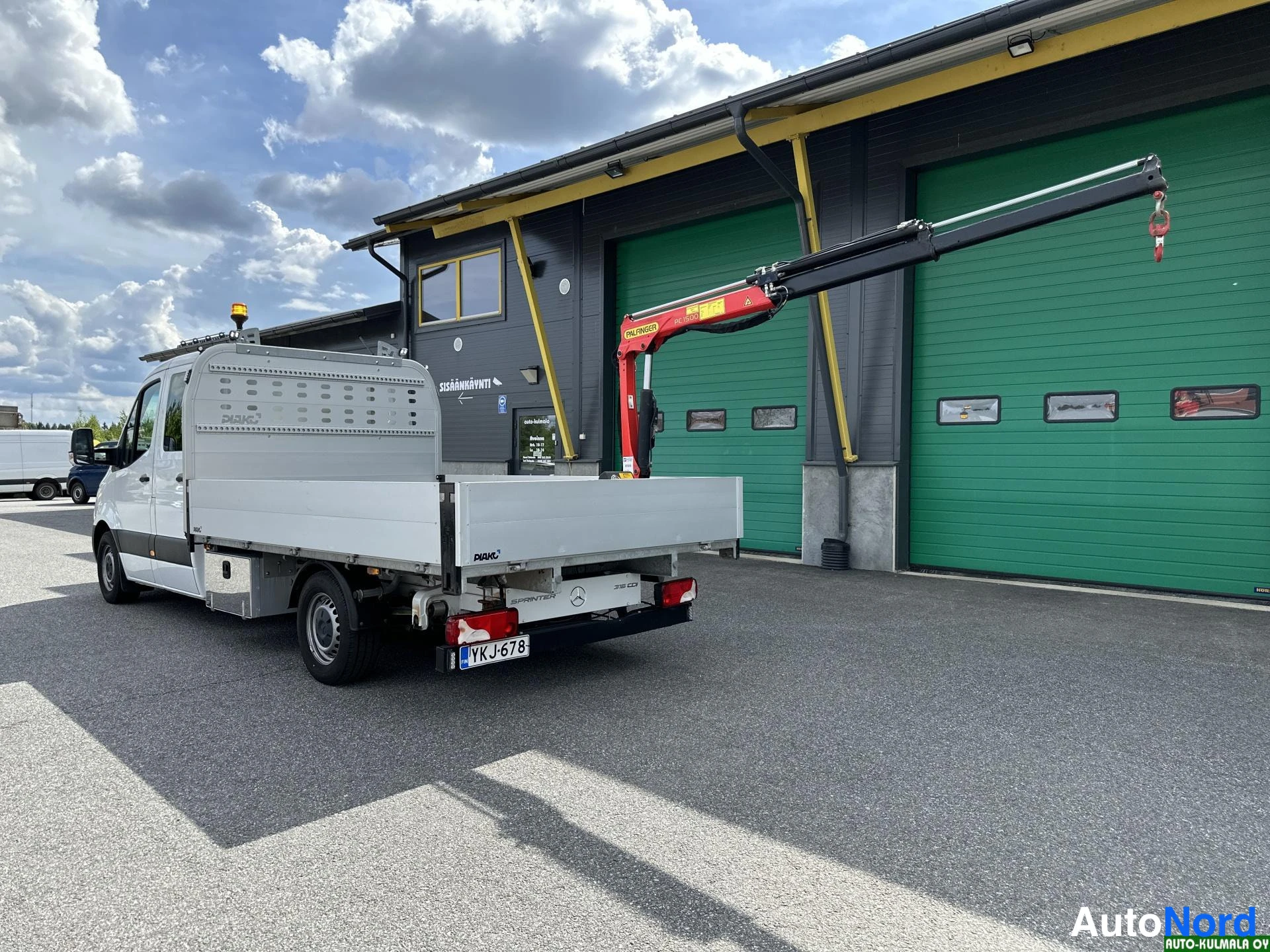 Valkoinen Mercedes-Benz Sprinter 316 CDI 2020, takaviisto, kuva 14