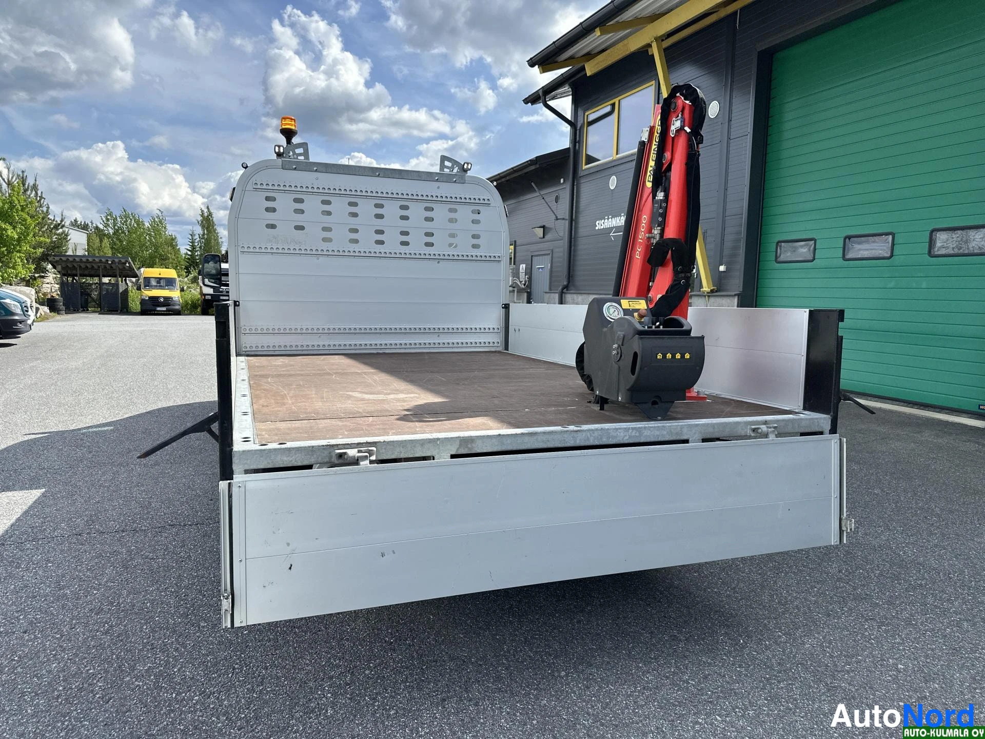 Valkoinen Mercedes-Benz Sprinter 316 CDI 2020, takaa, kuva 21