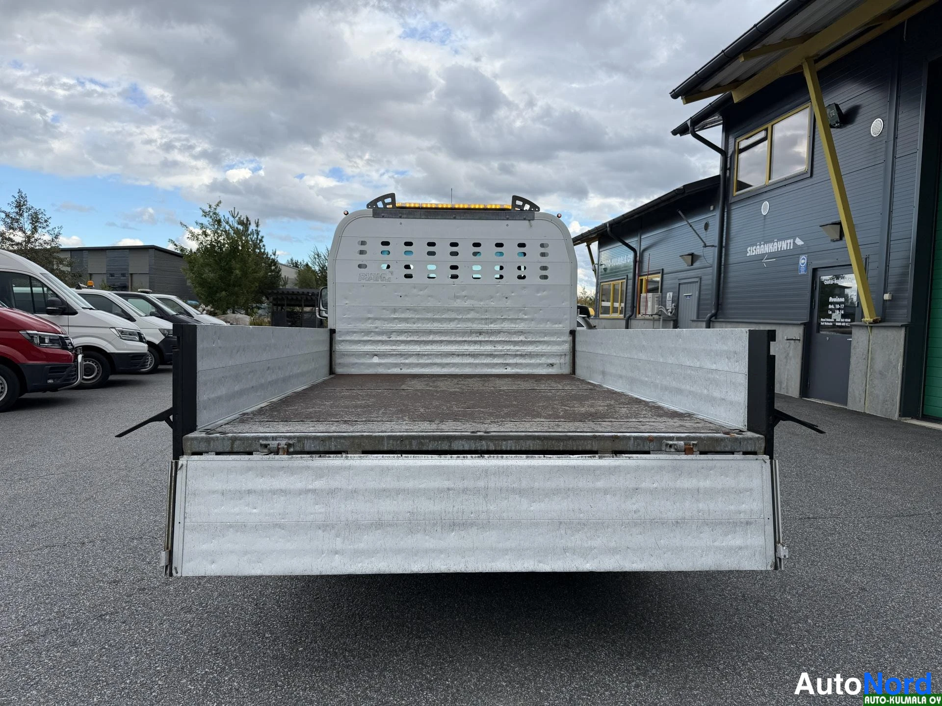 Valkoinen Mercedes-Benz Sprinter 316 CDI 2020, takaa, kuva 11