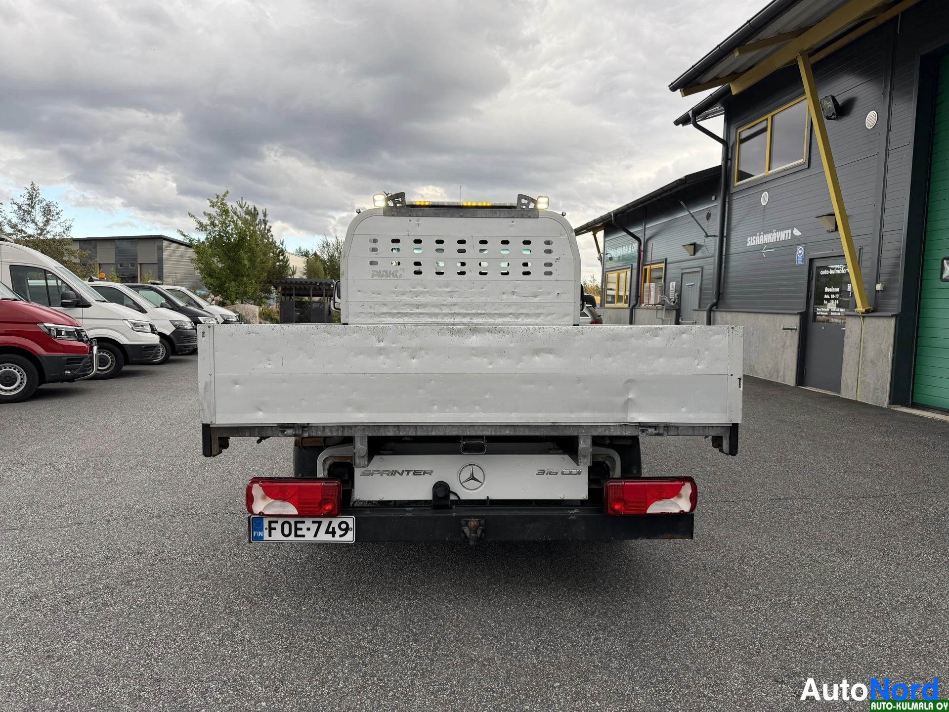 Valkoinen Mercedes-Benz Sprinter 316 CDI 2019, takaa, kuva 12