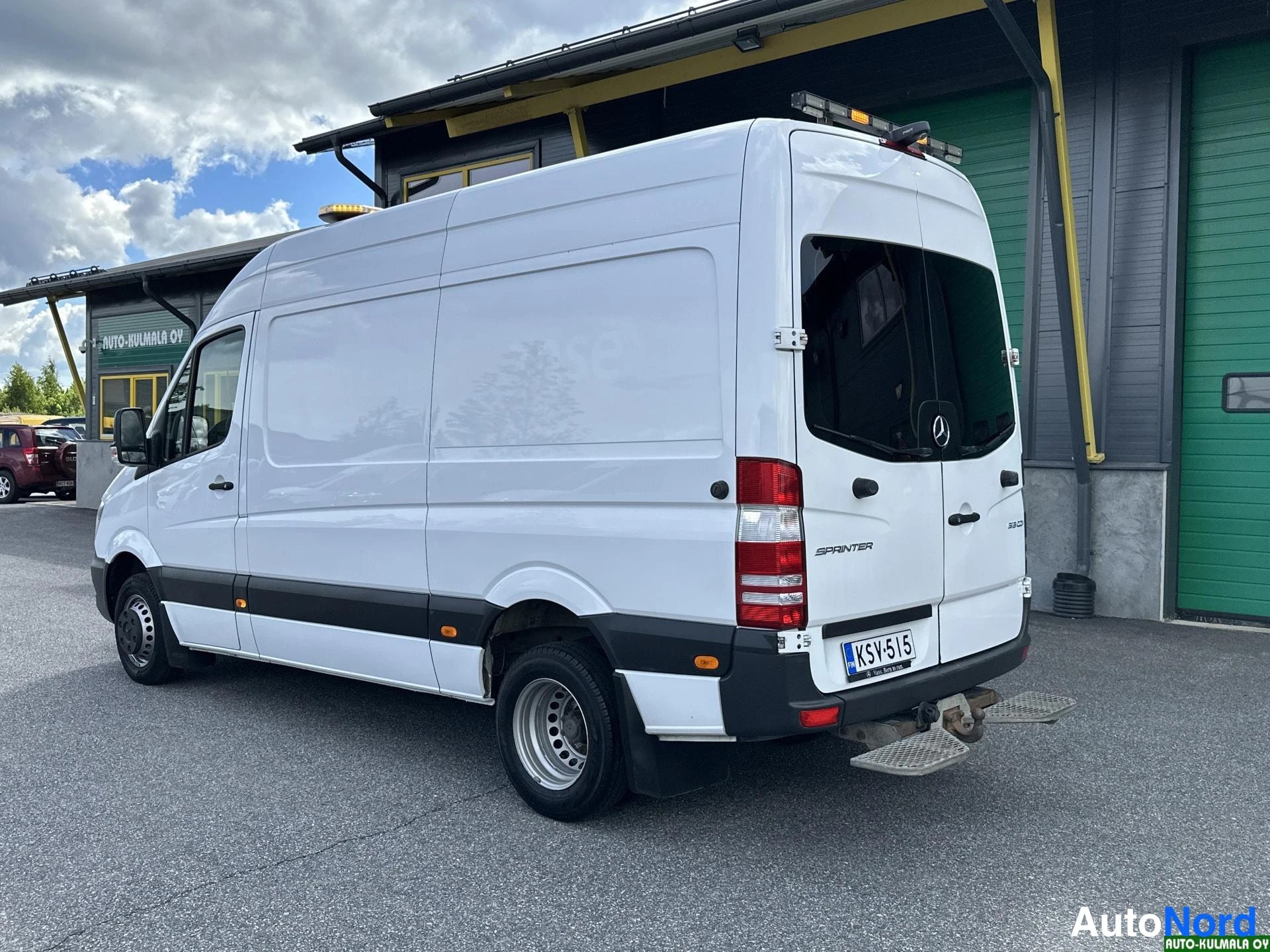 Valkoinen Mercedes-Benz Sprinter 519 CDI 2017, takaviisto, kuva 10