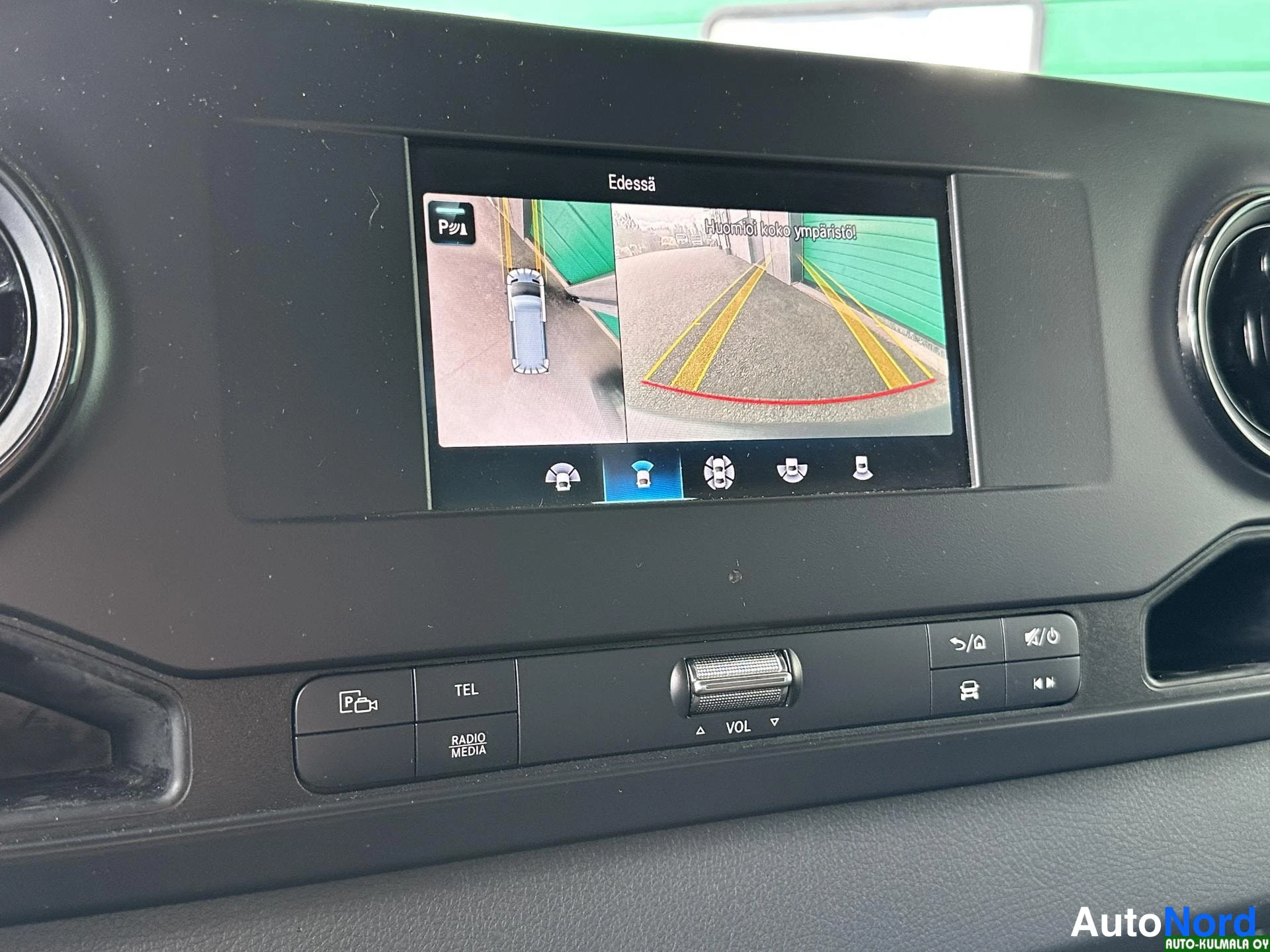 Keltainen Mercedes-Benz Sprinter 316 CDI 2019, yksityiskohta, kuva 26