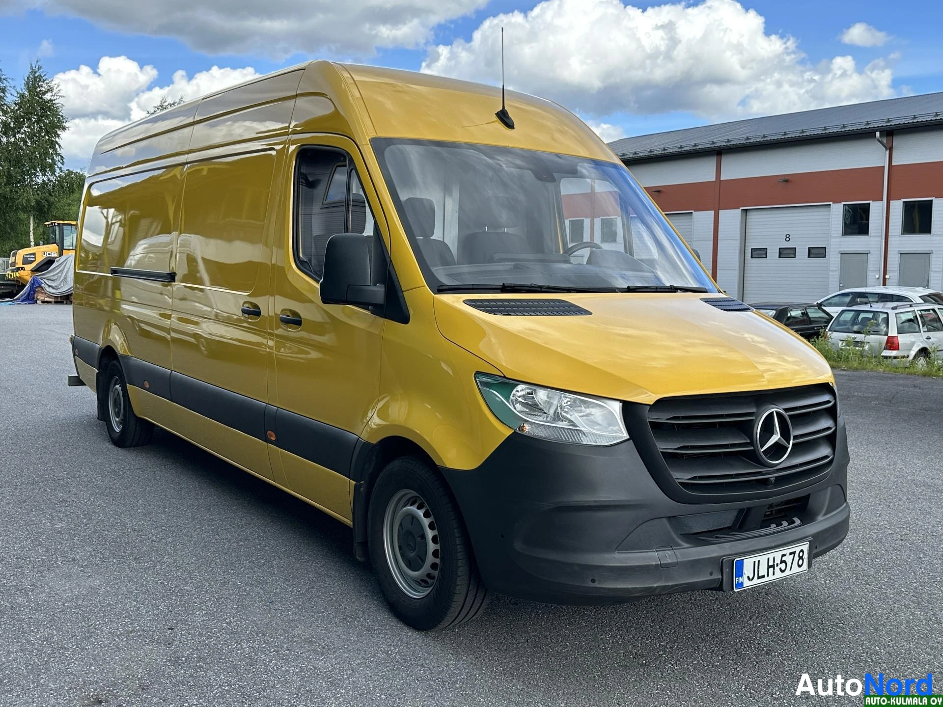 Keltainen Mercedes-Benz Sprinter 316 CDI 2019, etuviisto, keula oikealle, kuva 3