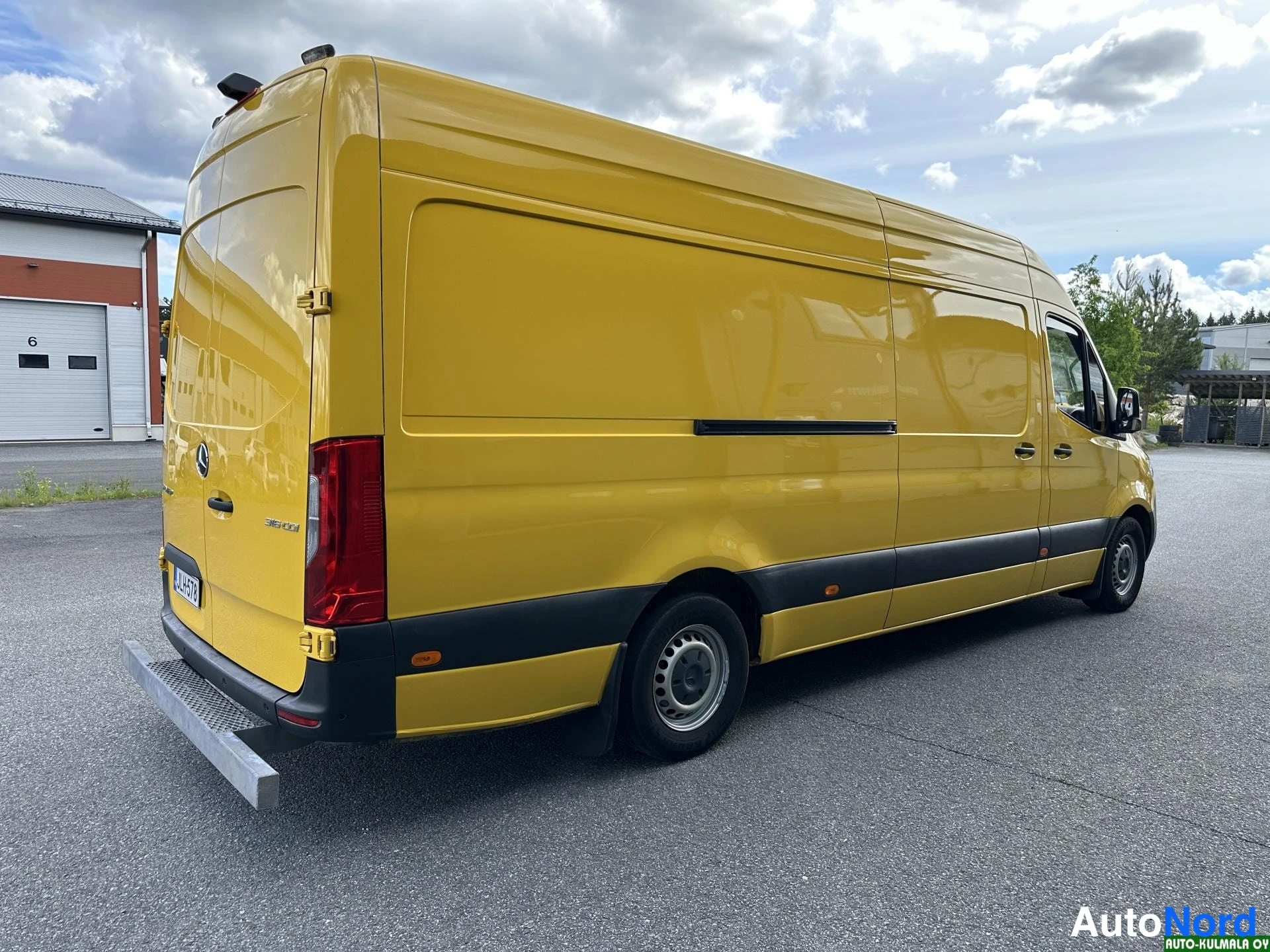 Keltainen Mercedes-Benz Sprinter 316 CDI 2019, takaviisto, kuva 8
