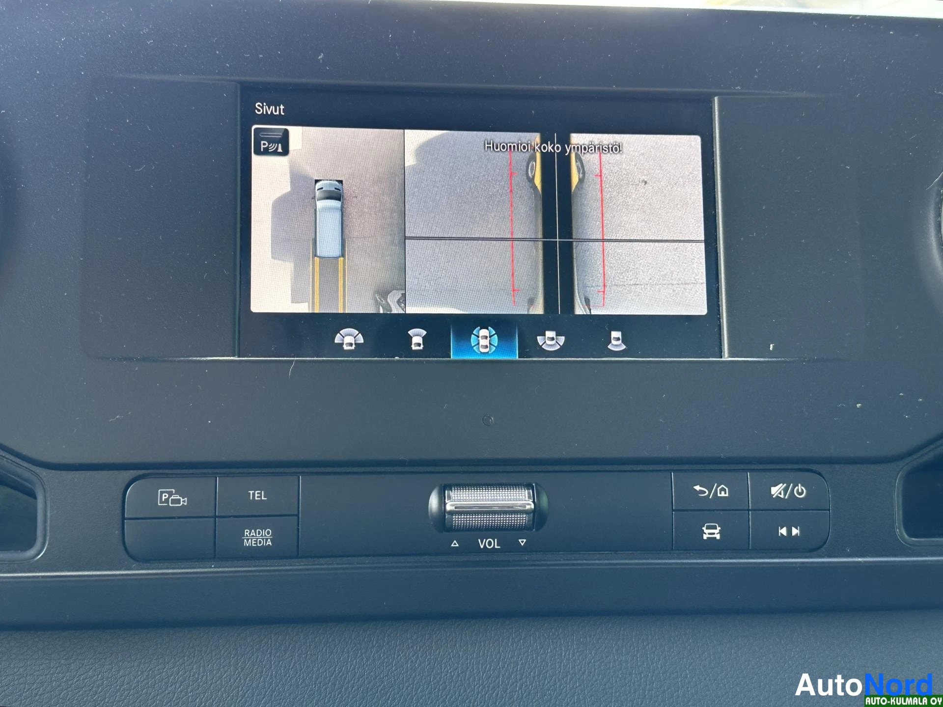 Keltainen Mercedes-Benz Sprinter 316 CDI 2019, yksityiskohta, kuva 21