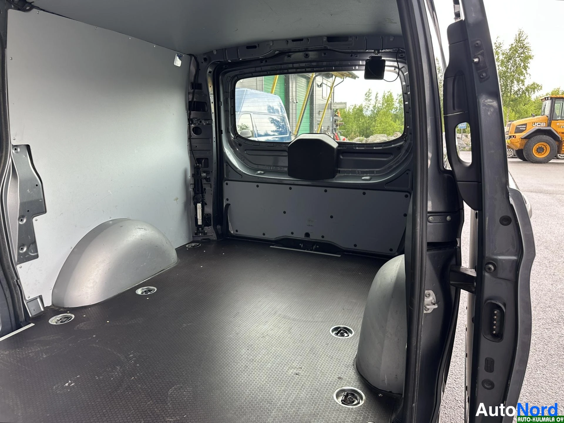 Harmaa Mercedes-Benz Vito 116 CDI 2017, tavaratila, kuva 30