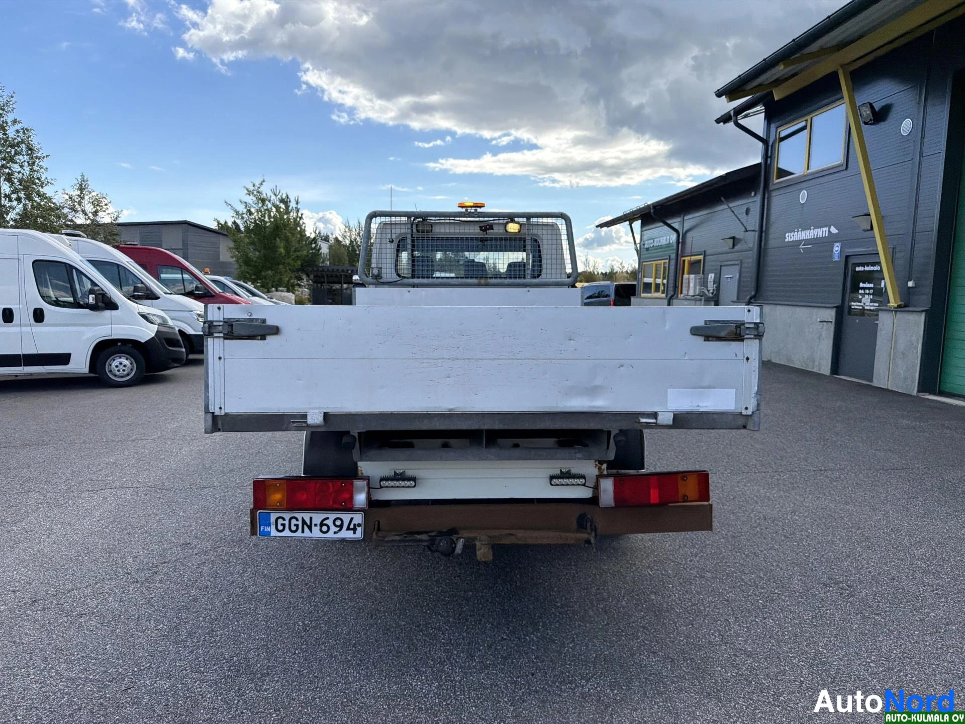 Valkoinen Volkswagen LT 2005, takaa, kuva 15