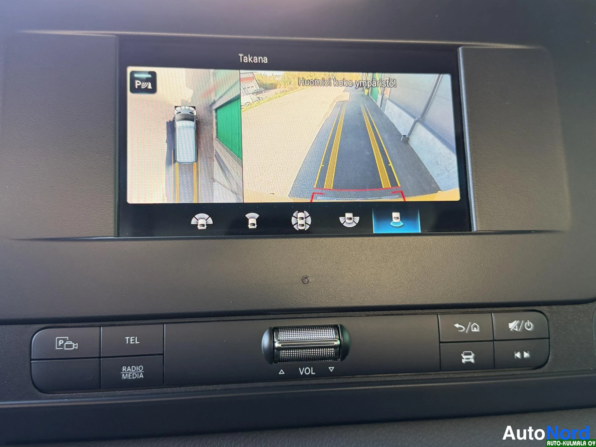 Keltainen Mercedes-Benz Sprinter 316 CDI 2019, ohjaamo, kuva 17