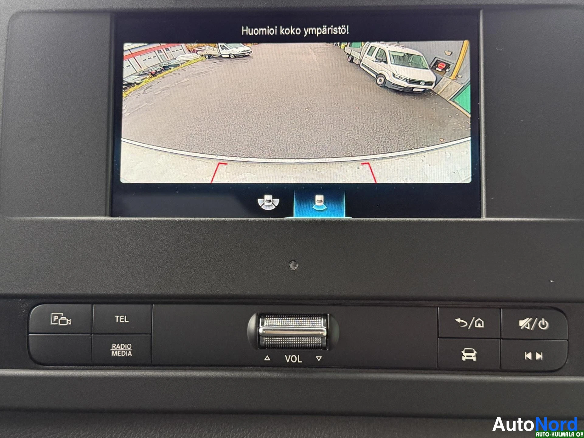 Valkoinen Mercedes-Benz Sprinter 314 CDI 2020, yksityiskohta, kuva 27