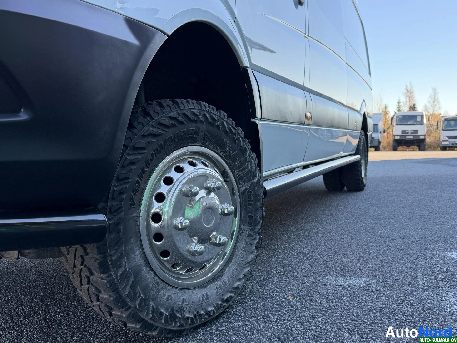 Valkoinen Mercedes-Benz Sprinter 516 CDI 2018, sivulta, kuva 11