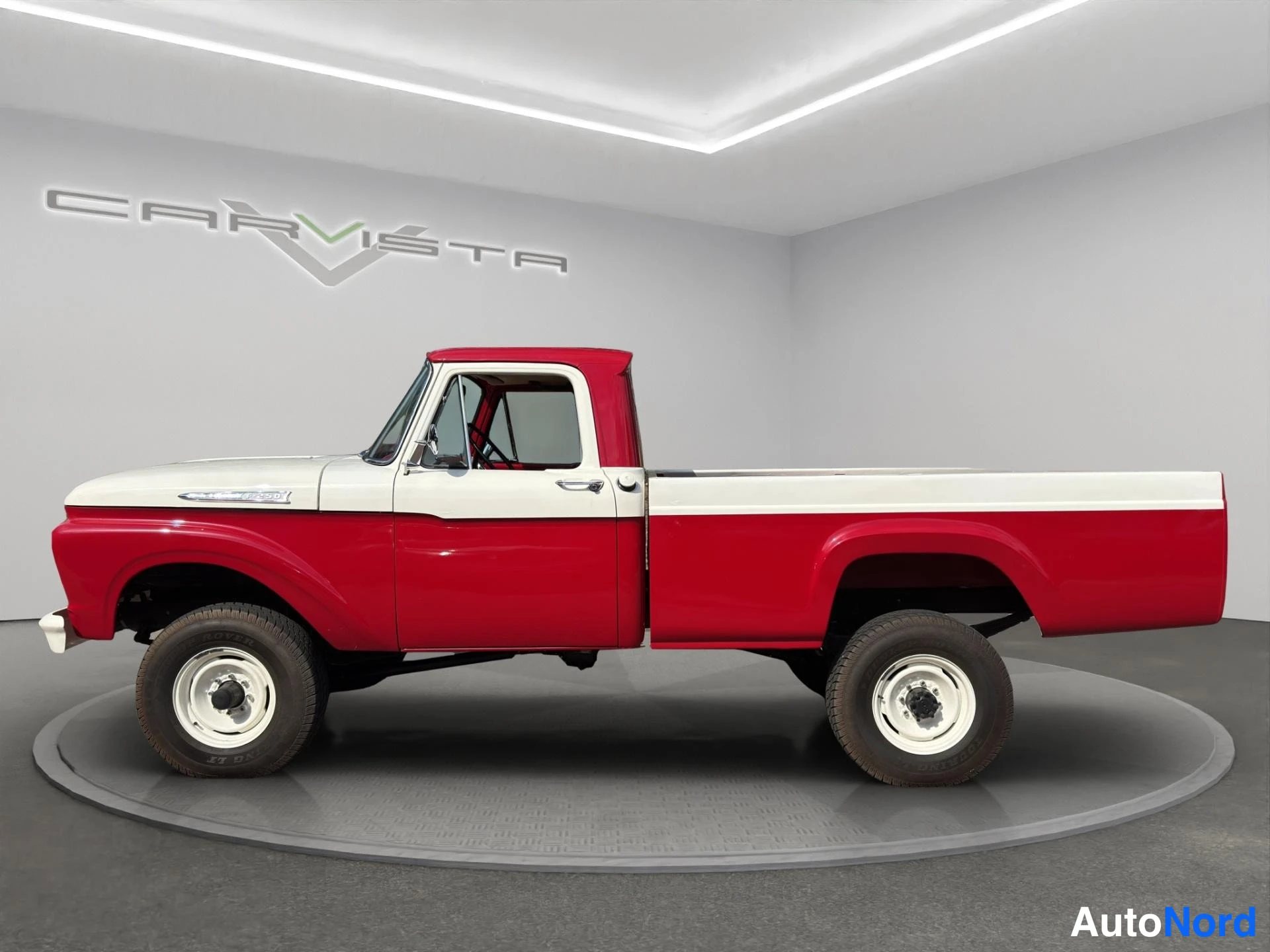 Punainen Ford V8 1963, sivulta, kuva 3