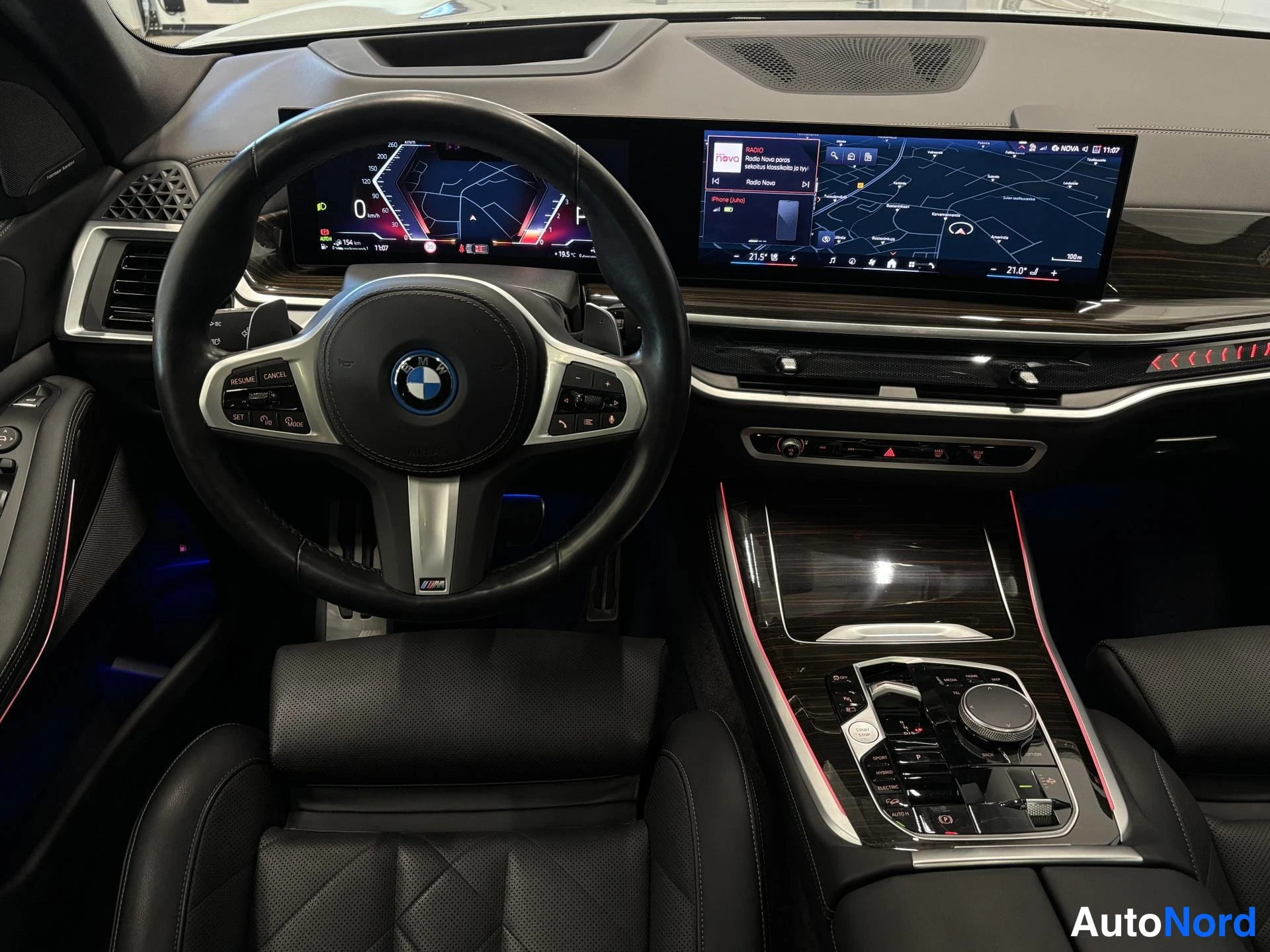 Hopea BMW X5 2024, ohjaamo, kuva 12