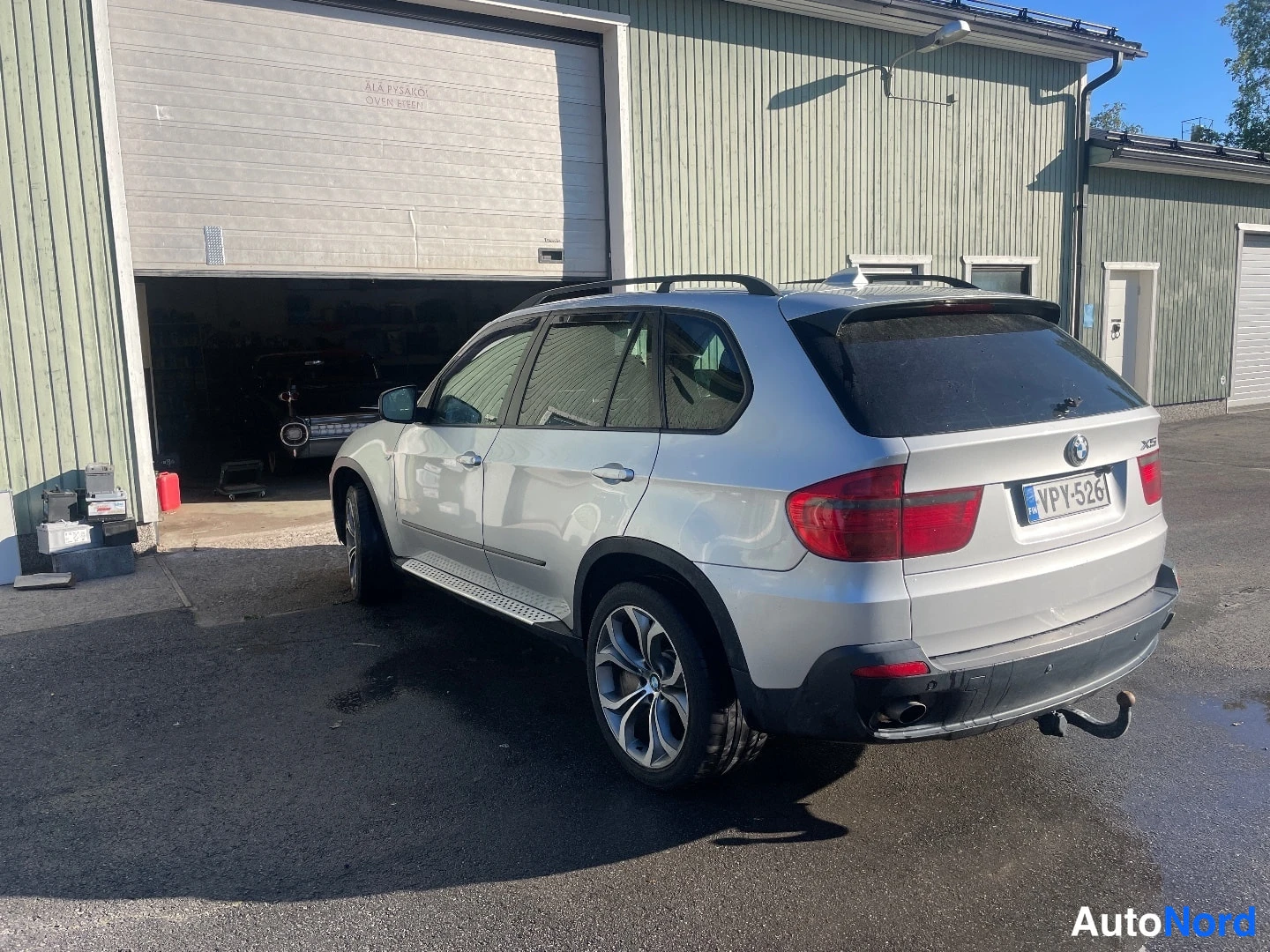 Harmaa BMW X5 xDrive30d 2007, takaviisto, kuva 4