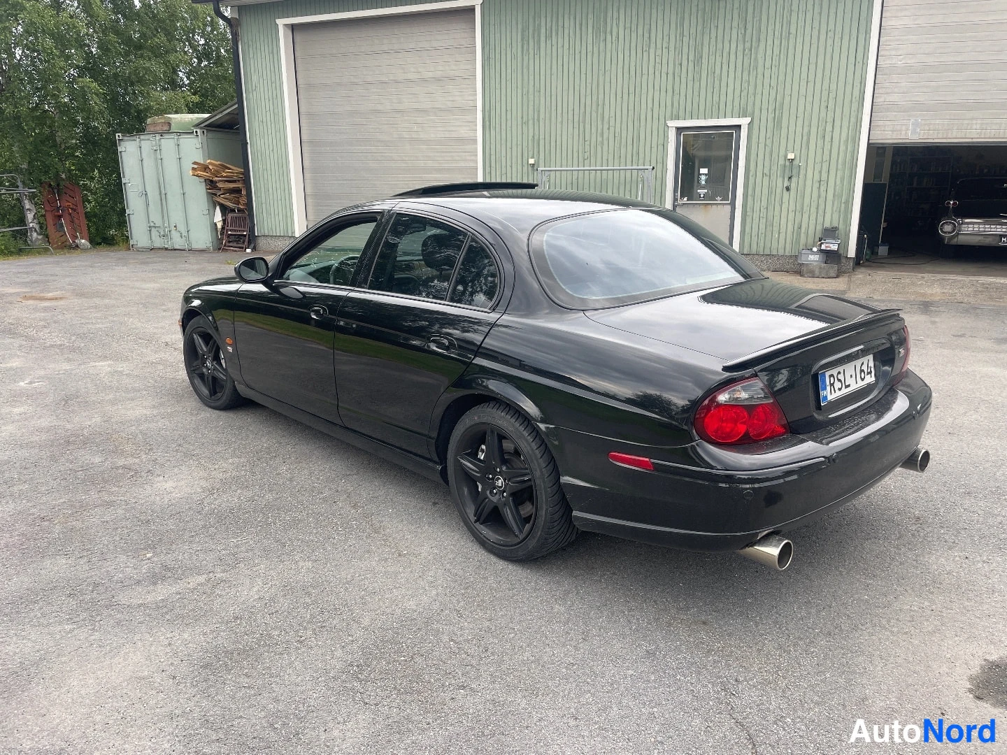 Musta Jaguar S-Type 2003, takaviisto, kuva 6