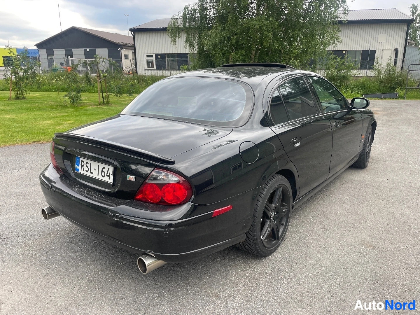 Musta Jaguar S-Type 2003, takaviisto, kuva 7