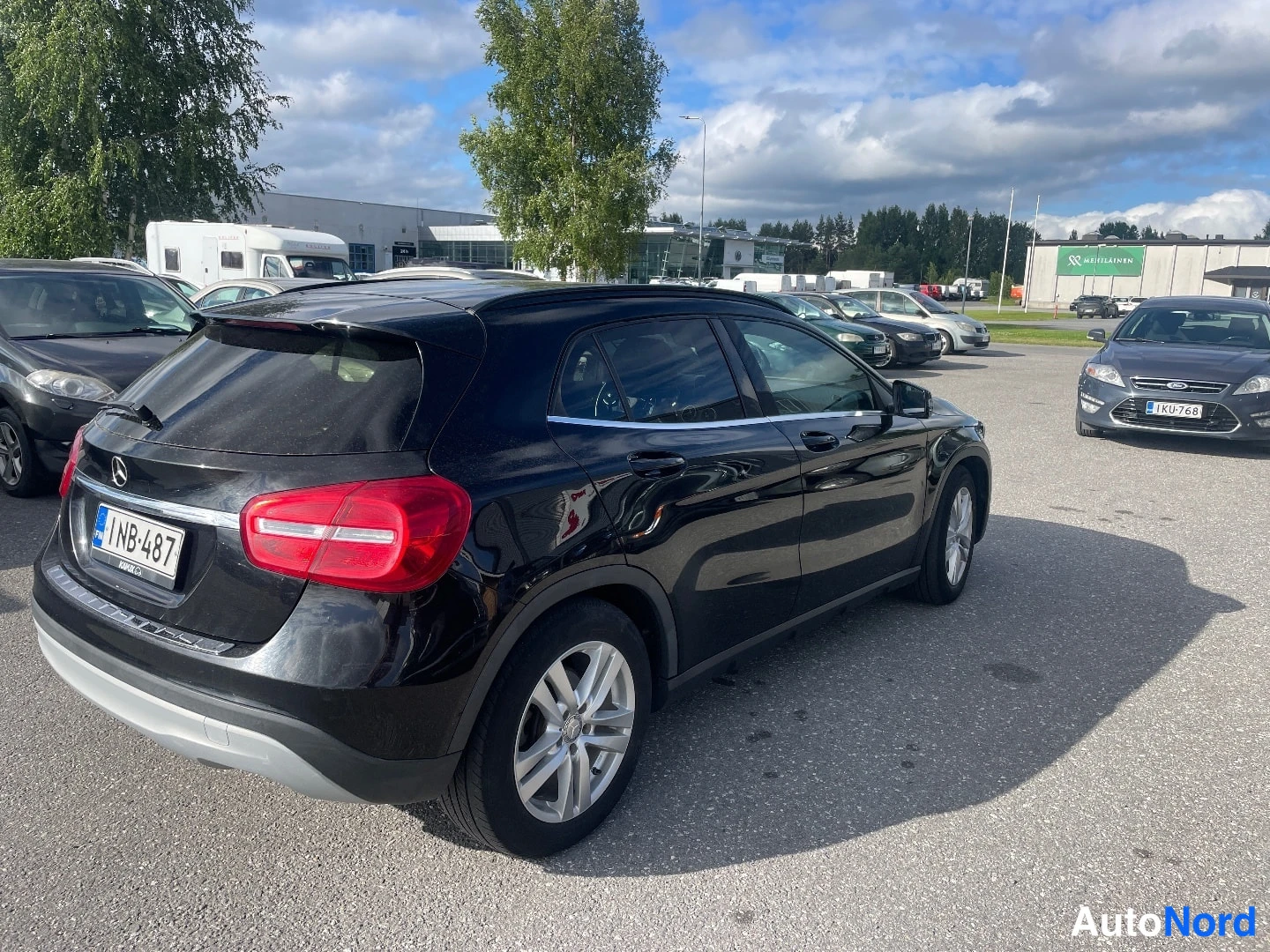 Musta Mercedes-Benz GLA CDI 2014, takaviisto, kuva 4