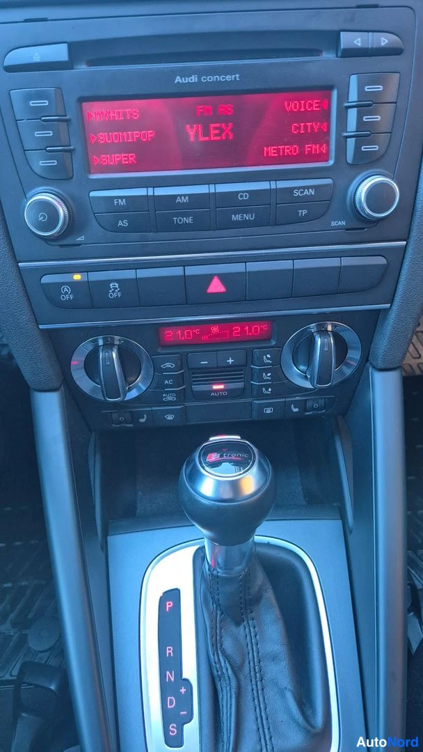 Hopea Audi A3 Sportback 2011, yksityiskohta, kuva 11