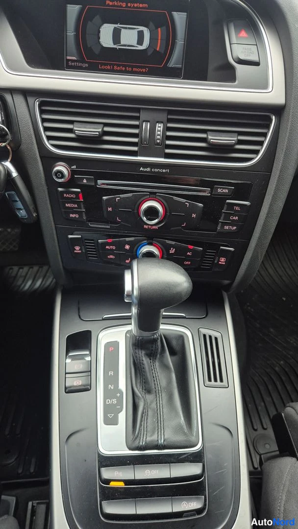 Hopea Audi A4 2013, ohjaamo, kuva 10