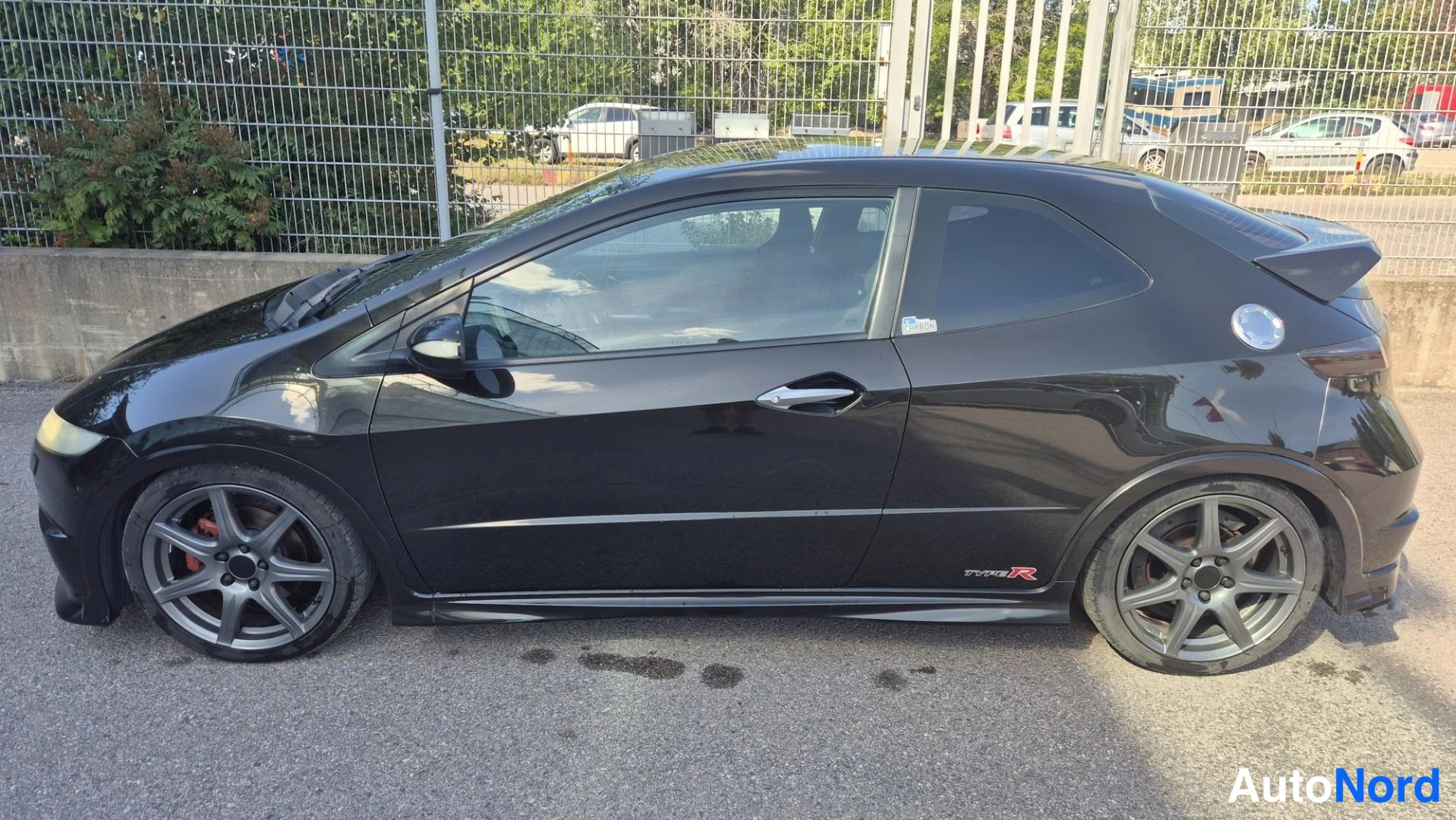 Ruskea Honda Civic 2007, sivulta, kuva 4