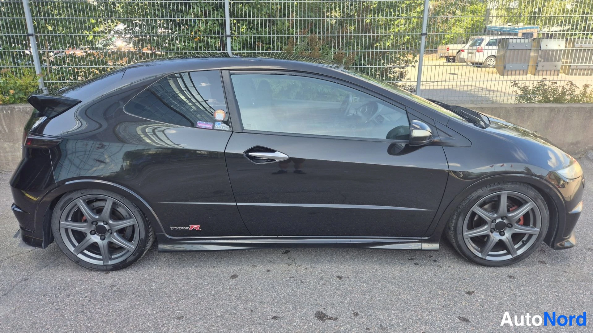 Ruskea Honda Civic 2007, sivulta, kuva 5